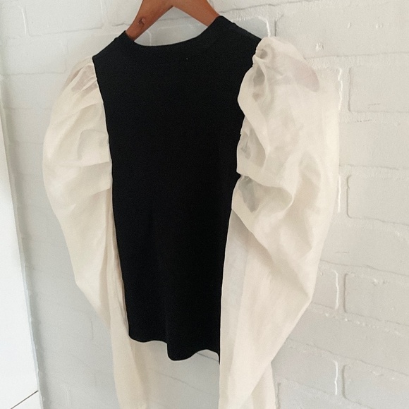 NWOT Zara Blouse Black knit body Off-White Puffy Statement Long Sleeve S - Picture 9 of 15